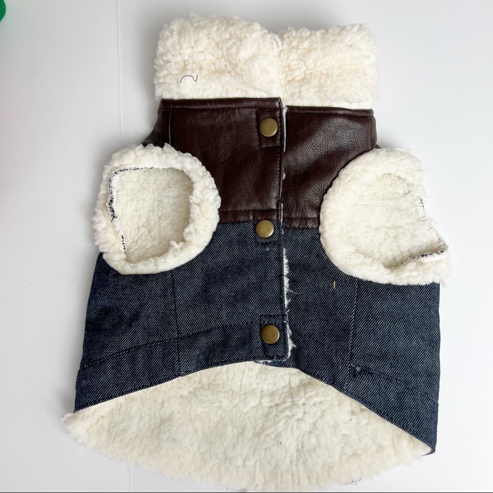 Small Dog Sherpa Denim Jacket Size XS - Picture 2 of 7